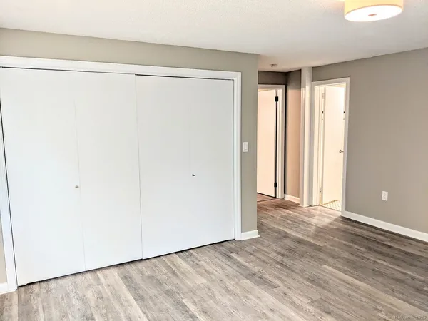 $3,200 | 101 Haynes Road, West Hartford, CT 06117