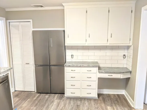 $3,200 | 101 Haynes Road, West Hartford, CT 06117