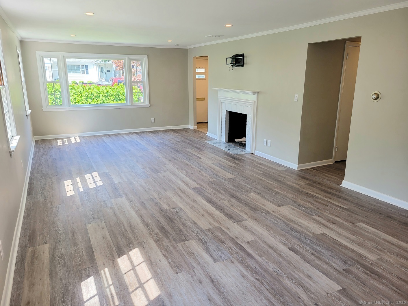 101 Haynes Road West Hartford, CT 06117 - Photo 7 of 32