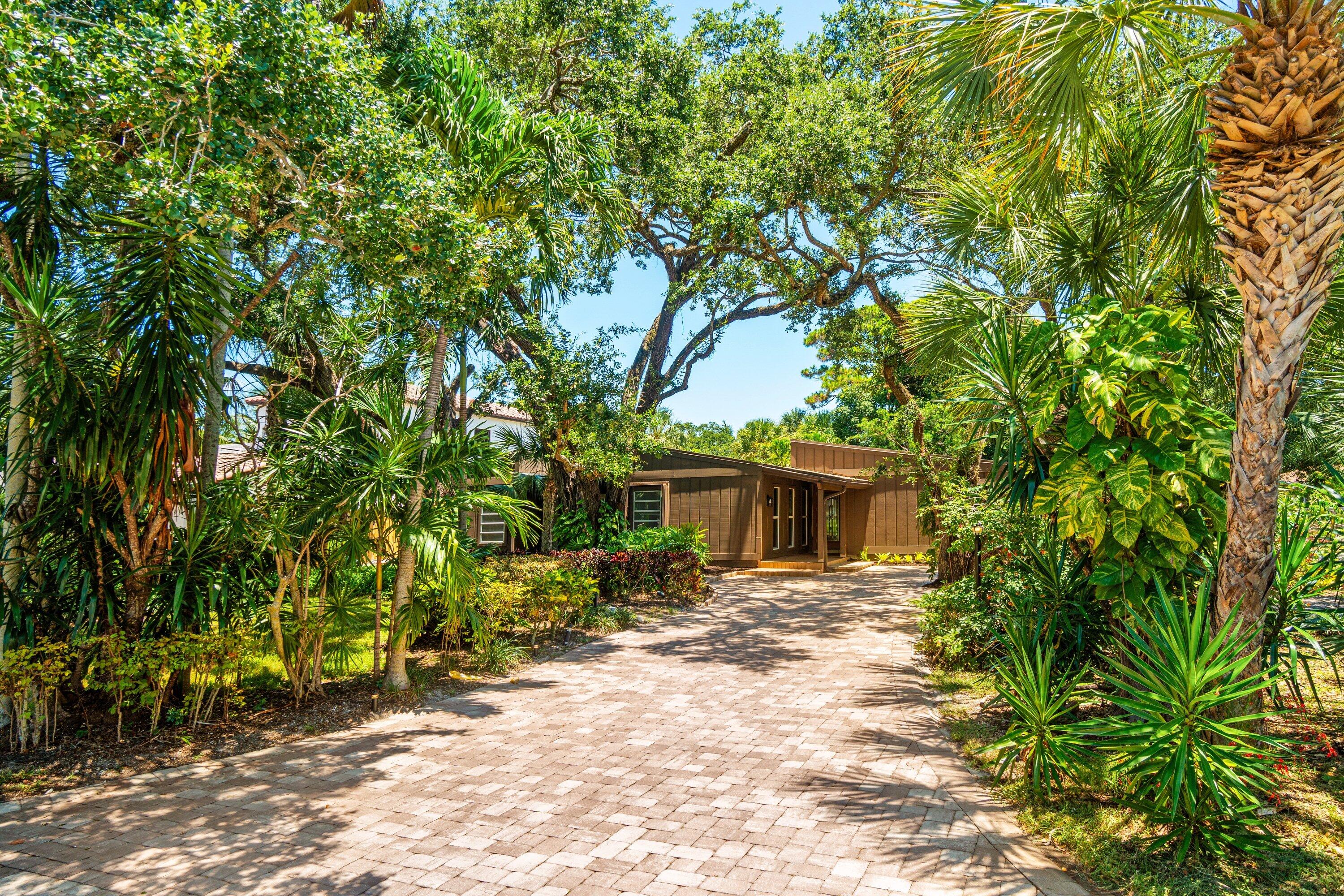 1051 Southwest 21st Street Boca Raton, FL 33486 - Photo 3 of 43 005-1051Southwest21stStreet-BocaRaton-FL