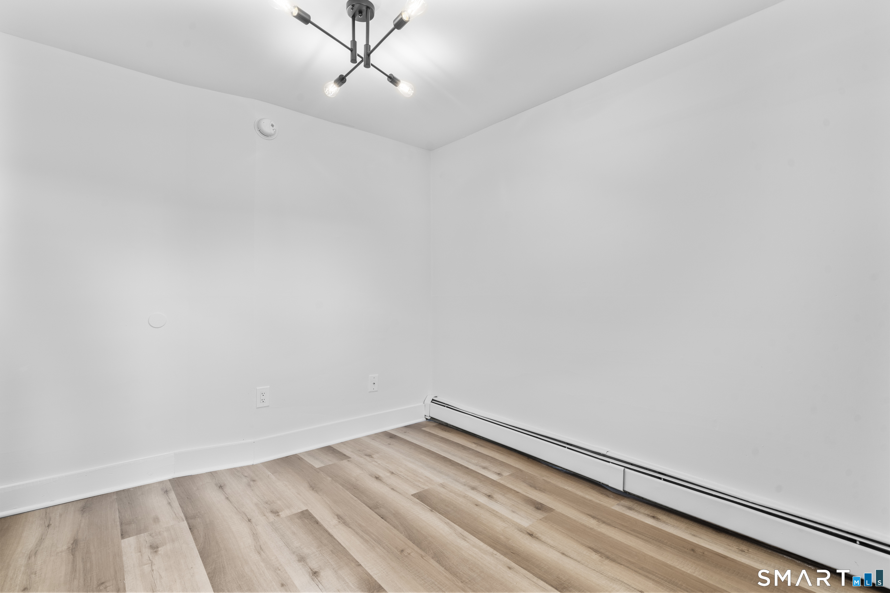 30 Anthony Street, Unit I Griswold, CT 06351 - Photo 14 of 16