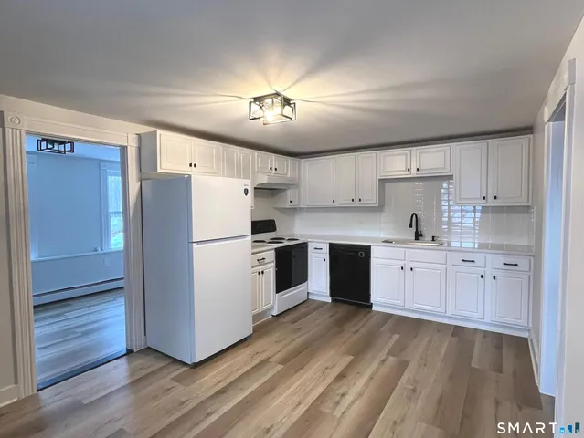 $1,550 | 30 Anthony Street, Unit I, Griswold, CT 06351