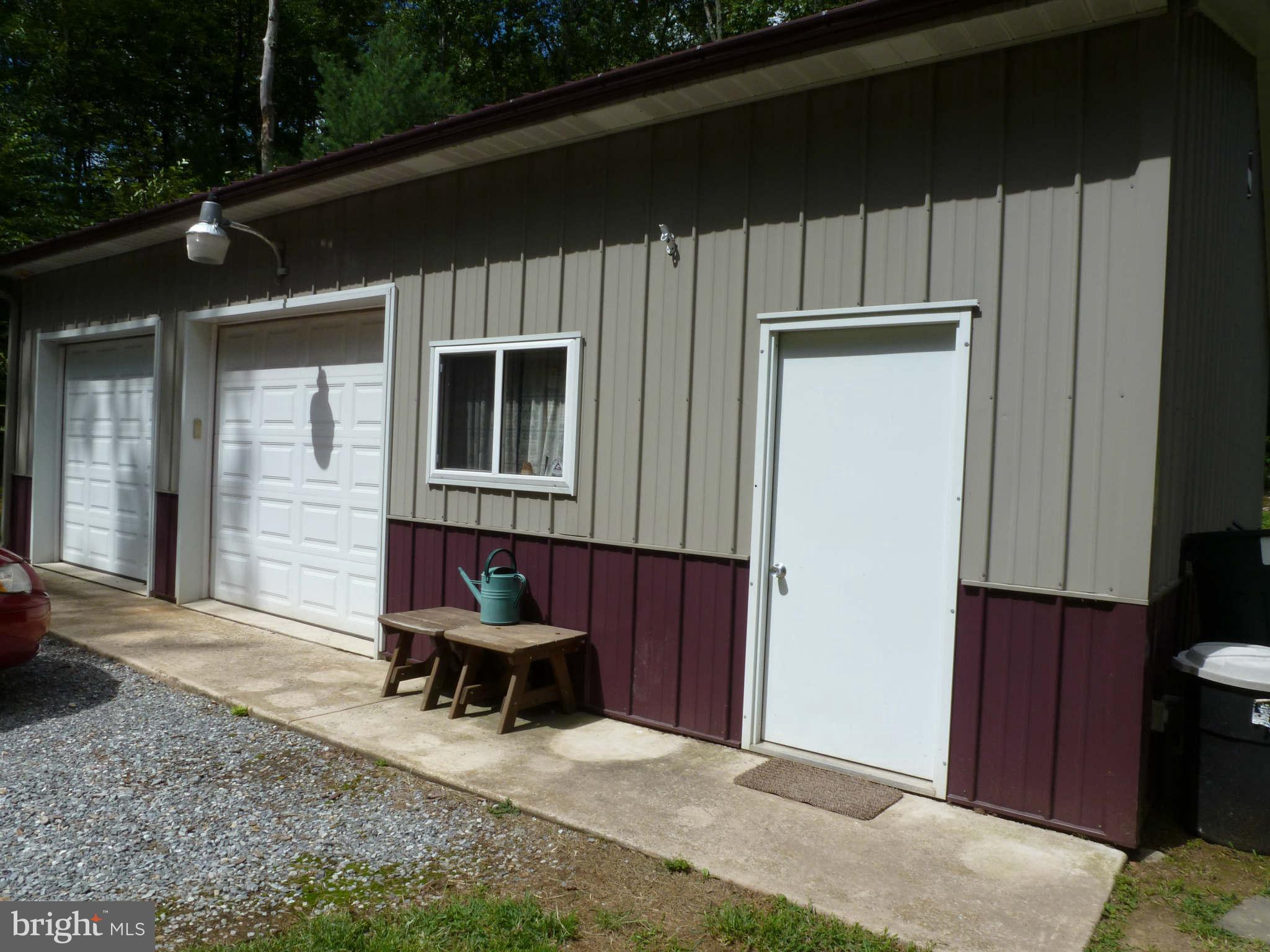 13600 Loy Wolfe Road Smithsburg, MD 21783 - Photo 26 of 28 50' X 30' four-car garage/workshop