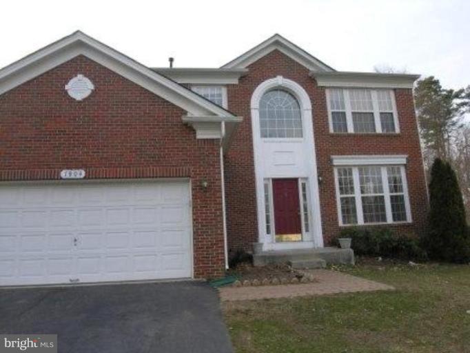 7904 Old Barn Road Bowie, MD 20715 - Photo 1 of 6 Exterior (Main)