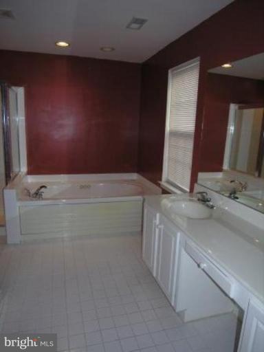 7904 Old Barn Road Bowie, MD 20715 - Photo 3 of 6 Master Bath