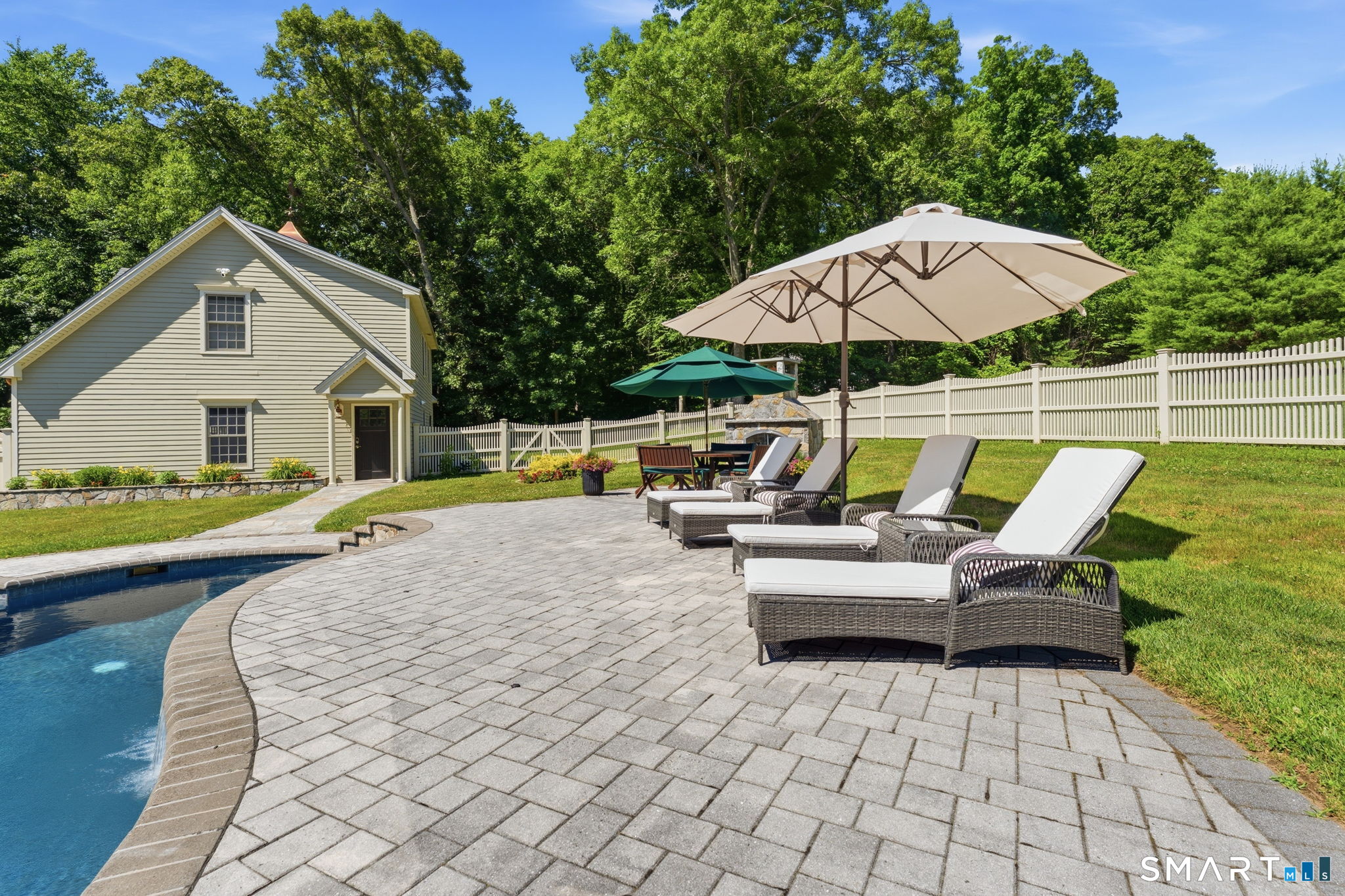 1308 Durham Road Madison, CT 06443 - Photo 3 of 39