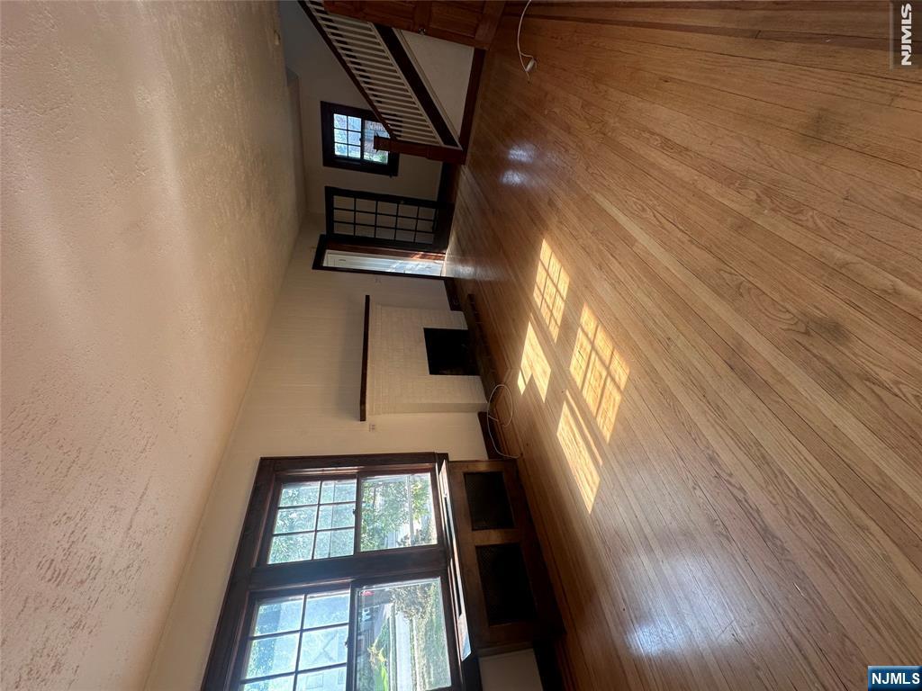 325 Bogert Avenue Ridgewood, NJ 07450 - Photo 28 of 37
