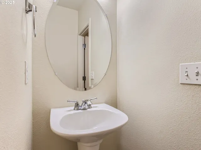 $349,950 | 1550 Southwest 175th Avenue, Beaverton, OR 97003