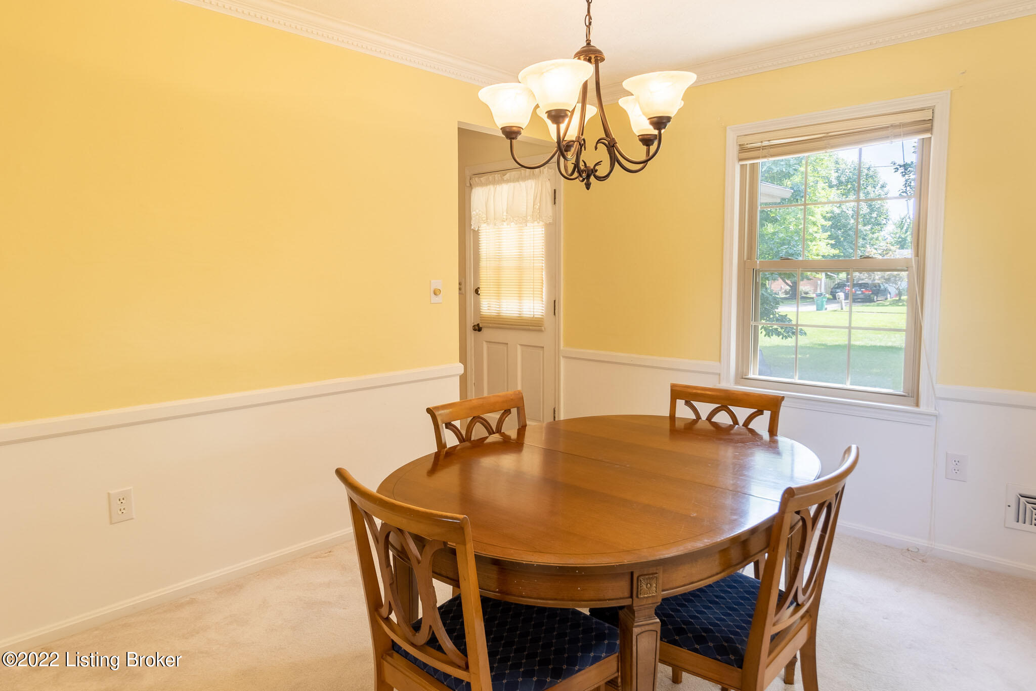 2924 Lexham Road Louisville, KY 40220 - Photo 6 of 33 7