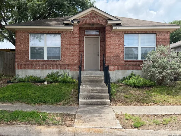 $225,000 | 609 Meadow Arbor Lane, Universal City, TX 78148