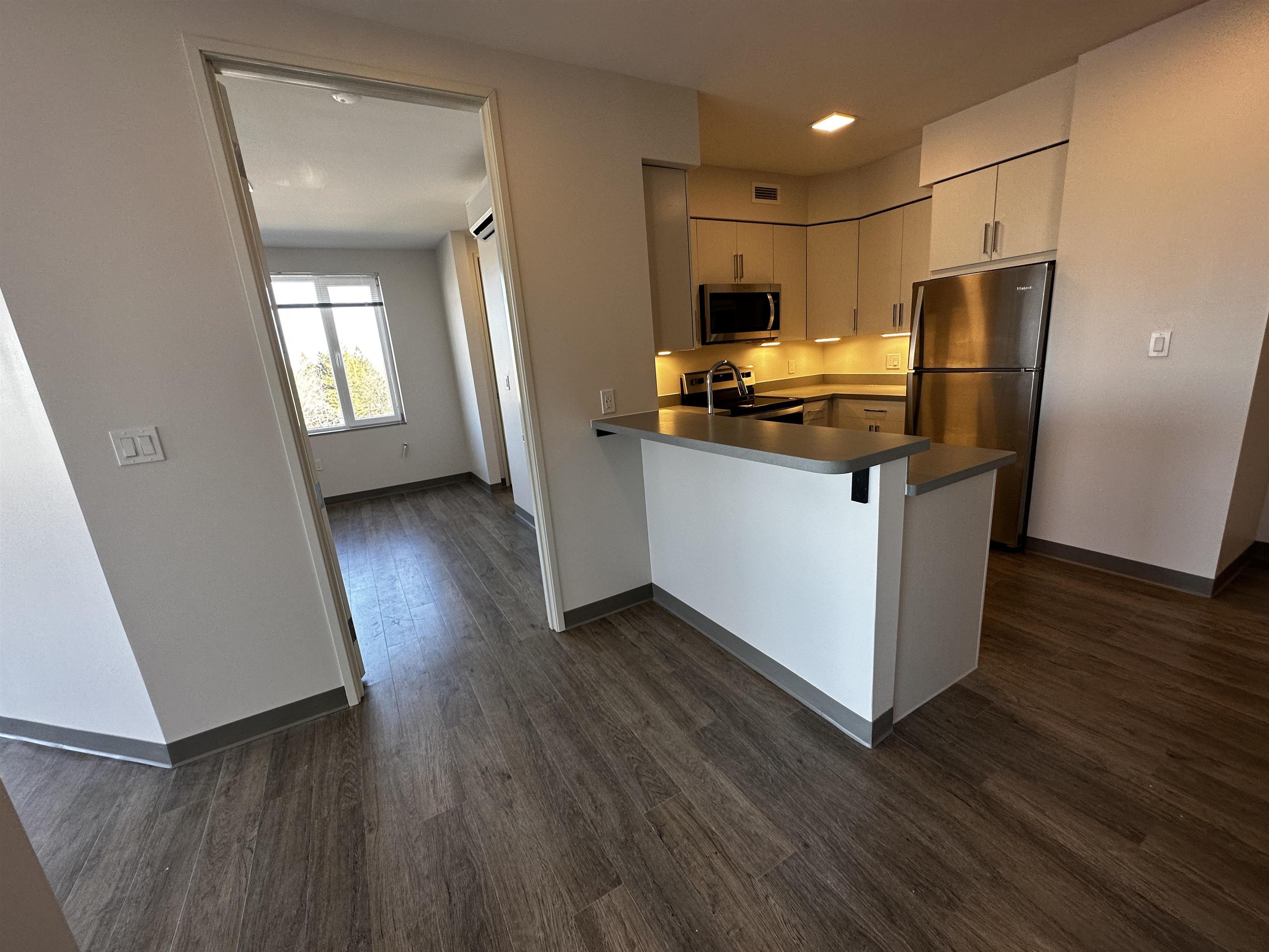 409 Elm Street, Unit 601 Manchester, NH 03101 - Photo 8 of 39