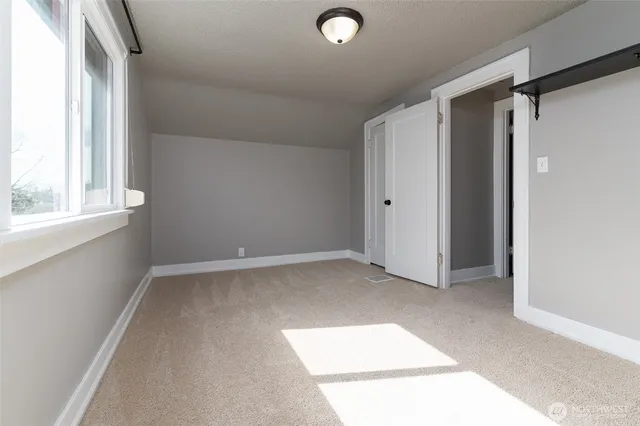 $625,000 | 1601 Virginia Avenue, Everett, WA 98201