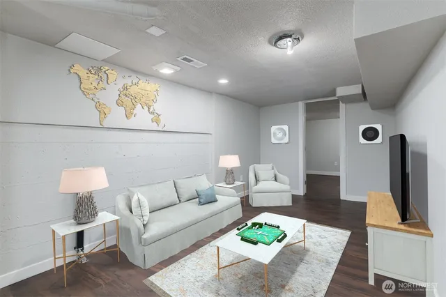 $625,000 | 1601 Virginia Avenue, Everett, WA 98201