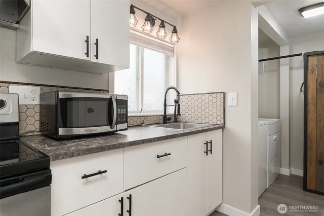 $650,000 | 1601 Virginia Avenue, Everett, WA 98201