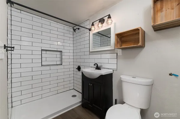 $575,000 | 1601 Virginia Avenue, Everett, WA 98201
