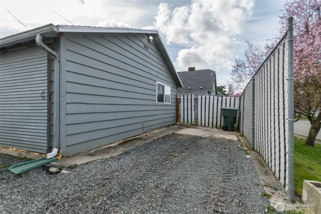 $625,000 | 1601 Virginia Avenue, Everett, WA 98201