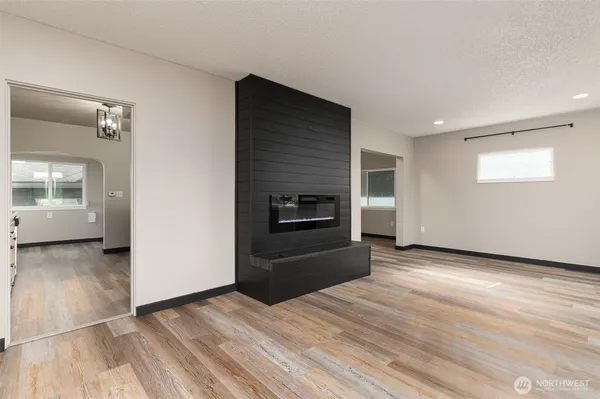 $575,000 | 1601 Virginia Avenue, Everett, WA 98201