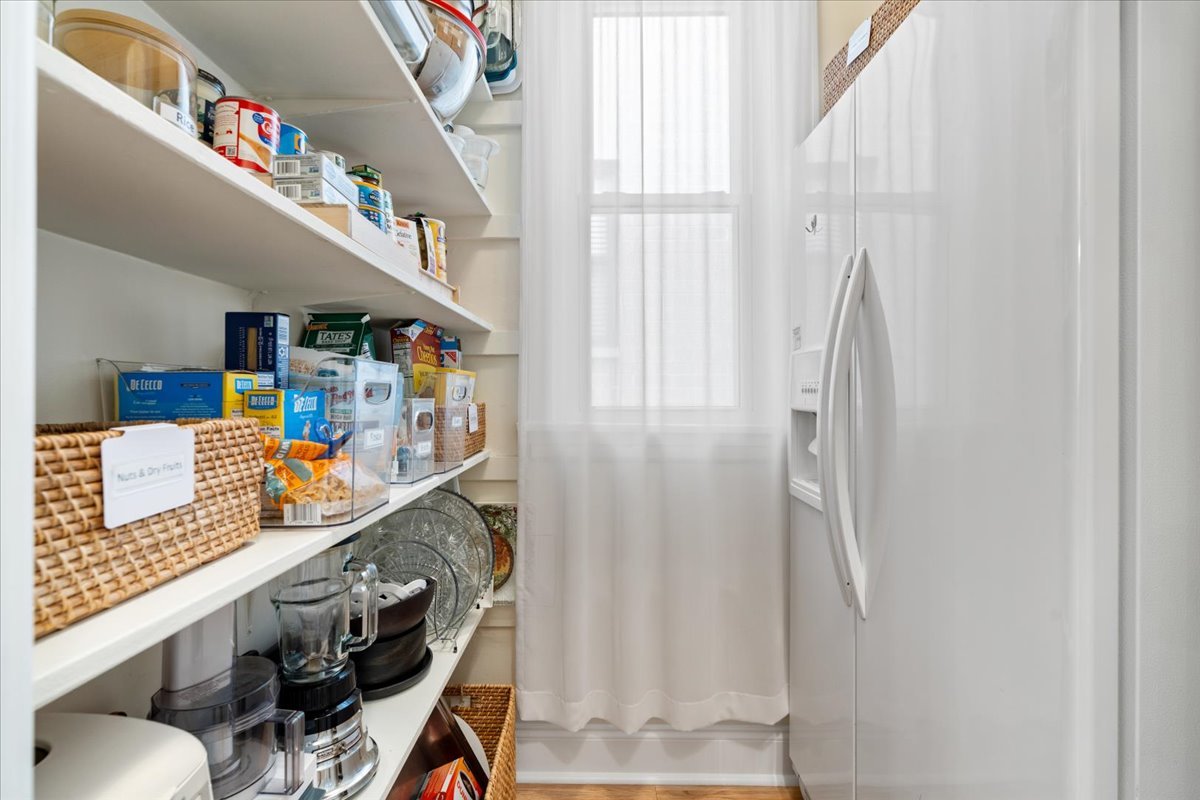 1916 West Irving Park Road Chicago, IL 60613 - Photo 21 of 27