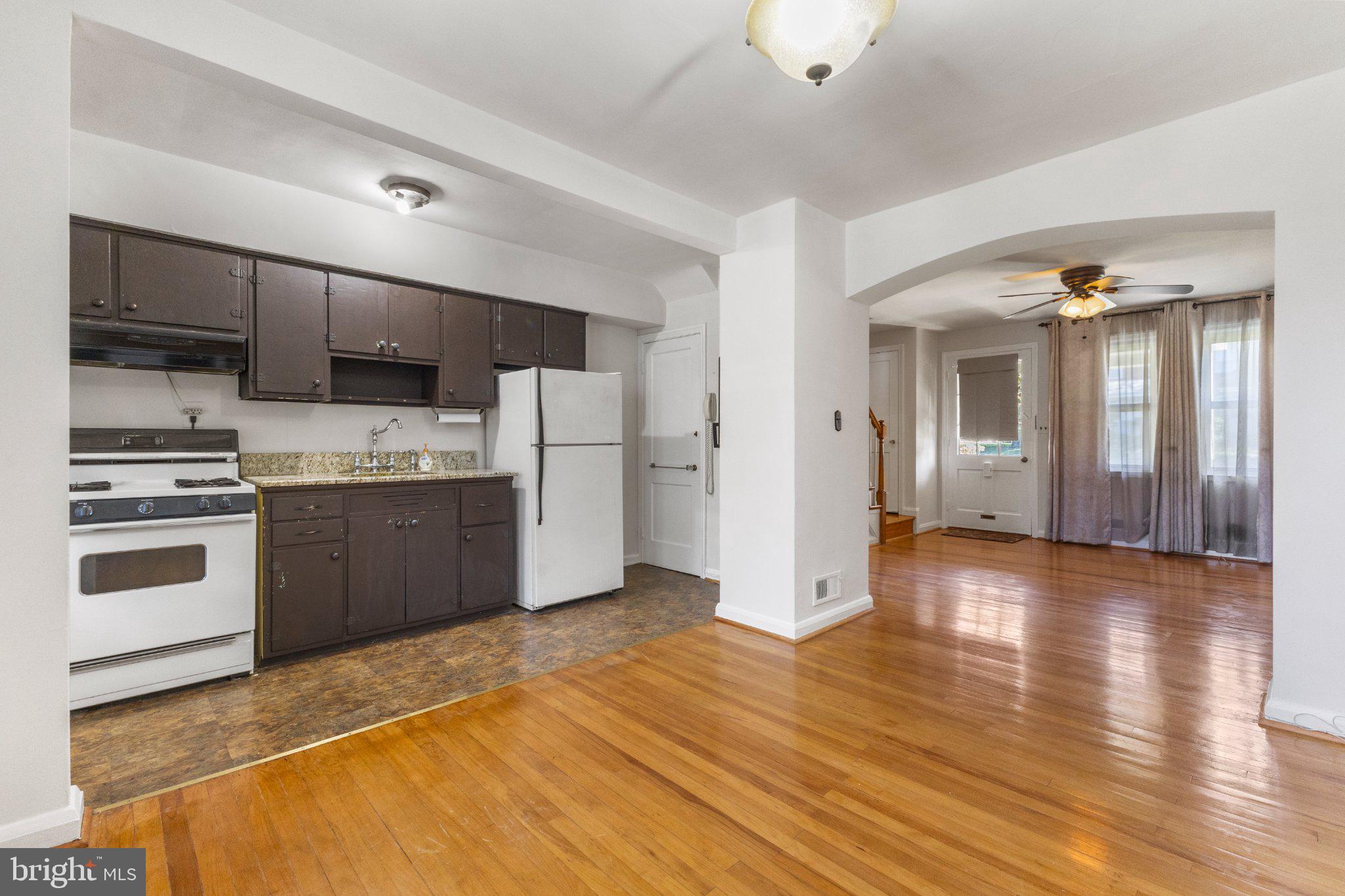 8318 Hillendale Road Baltimore, MD 21234 - Photo 6 of 23 Gallery Image 6