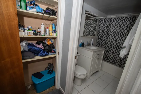 $229,000 | 377 Florida Avenue, Aurora, IL 60506