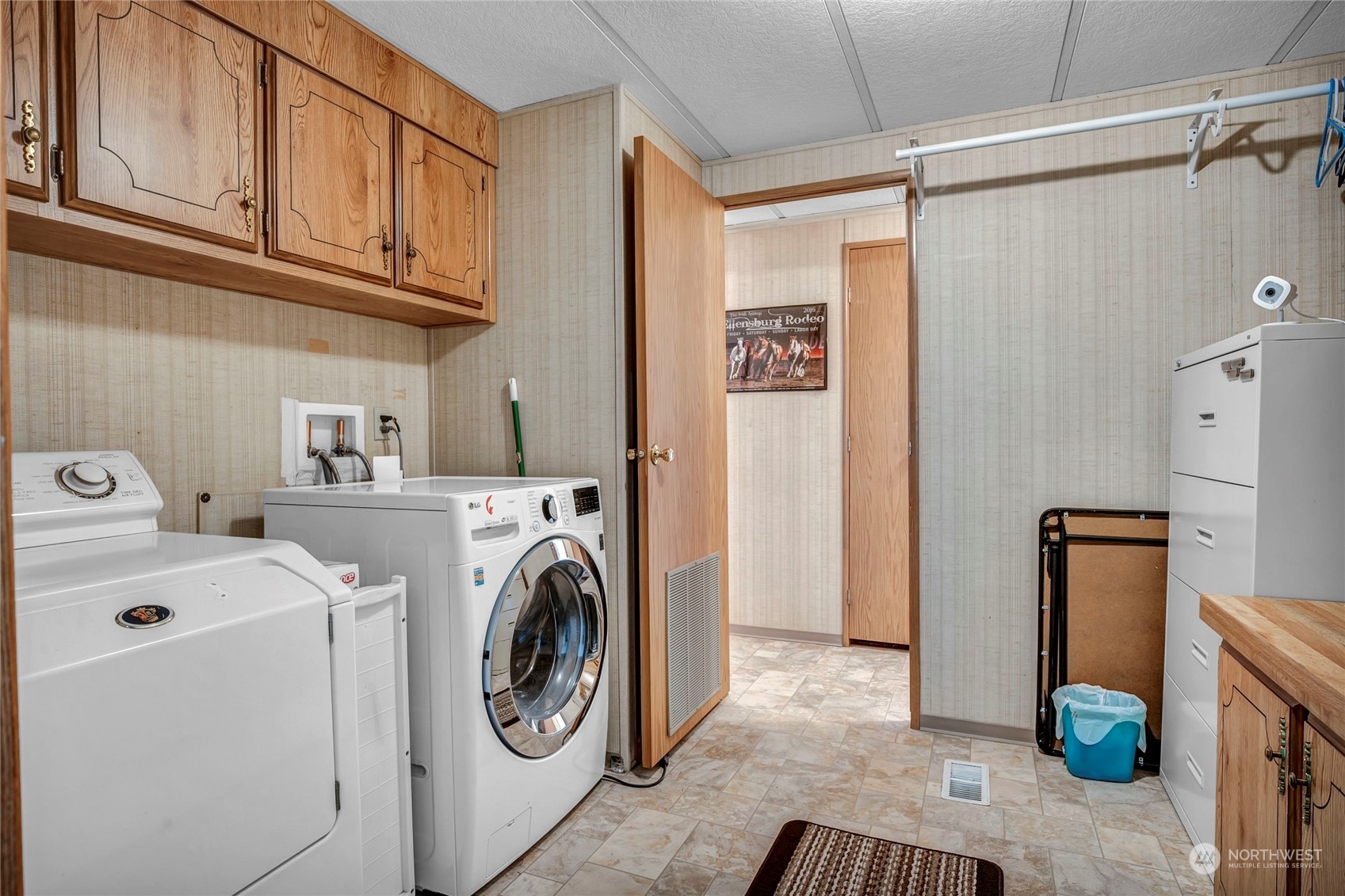 24106 10th Place West Bothell, WA 98021 - Photo 17 of 29 a utility room with dryer and washer