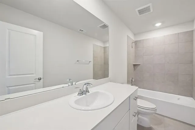 $2,300 | 717 Leavenworth Drive, McKinney, TX 75071