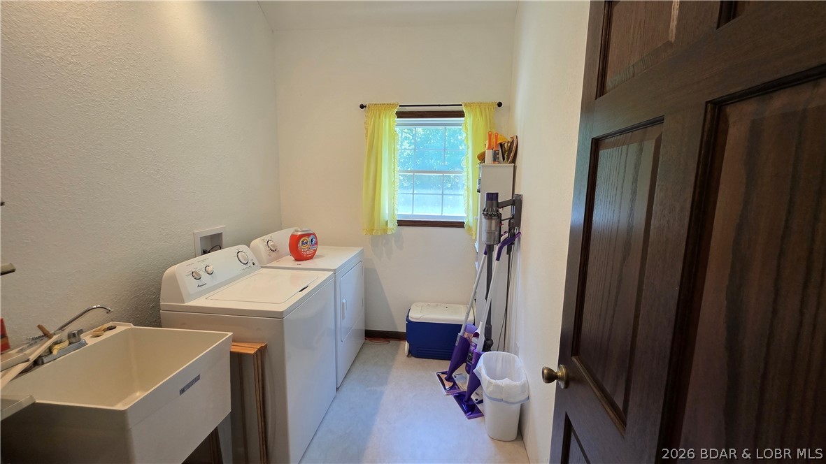 29810 Shelladay Drive Rocky Mount, MO 65072 - Photo 21 of 69 First floor laundry