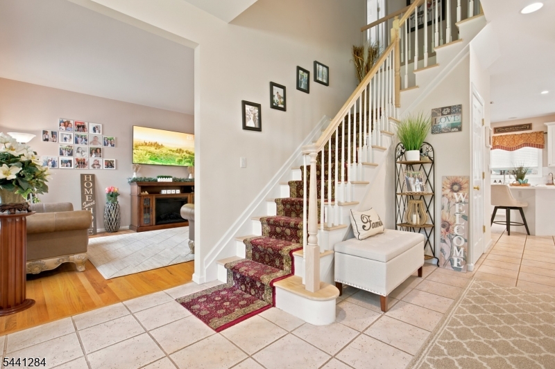 6 Drift Road Freehold, NJ 07728 - Photo 12 of 26
