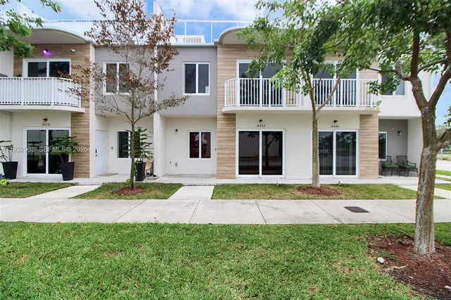 $2,850 | 14482 Southwest 259th Street, Homestead, FL 33032
