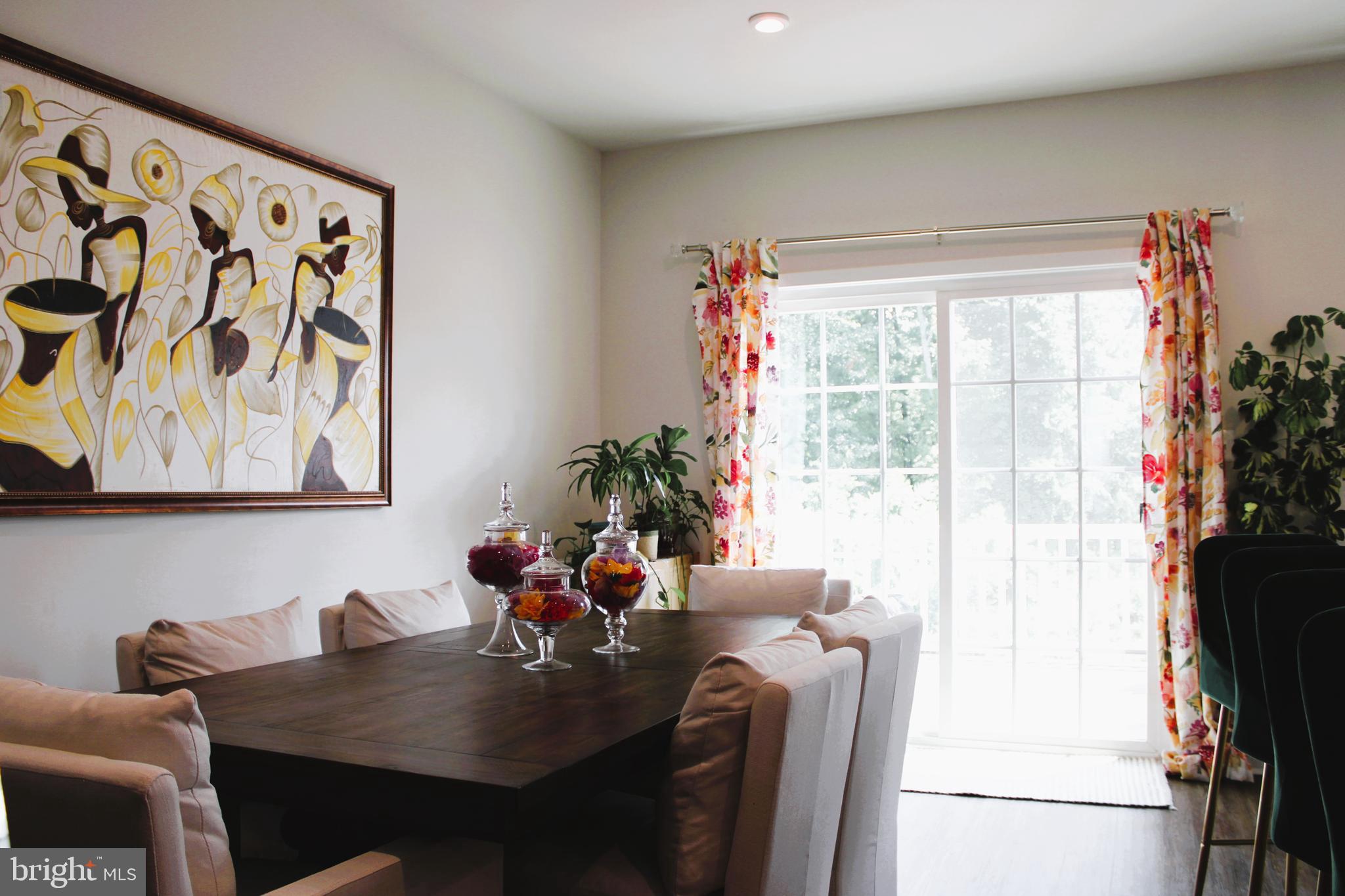 2023 Rivers Drive Newark, DE 19702 - Photo 16 of 43 DINING ROOM