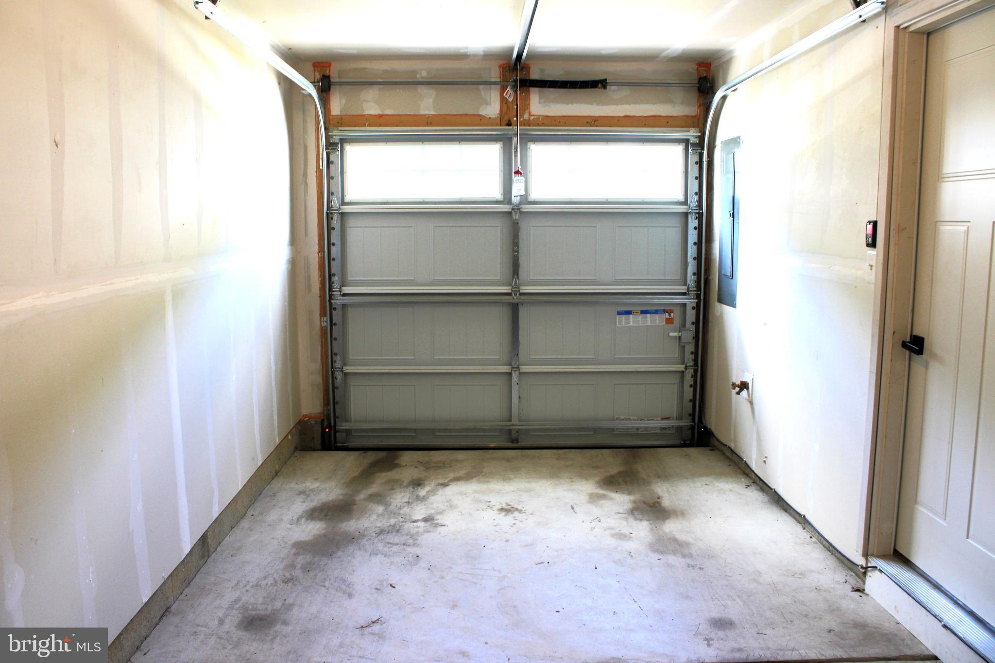 2023 Rivers Drive Newark, DE 19702 - Photo 42 of 43