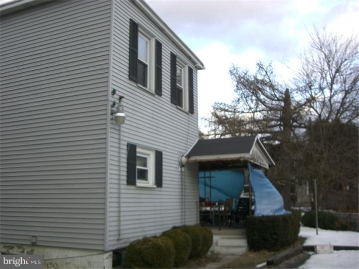 1116 Mount Laurel Road Temple, PA 19560 - Photo 3 of 8 Gallery Image 3