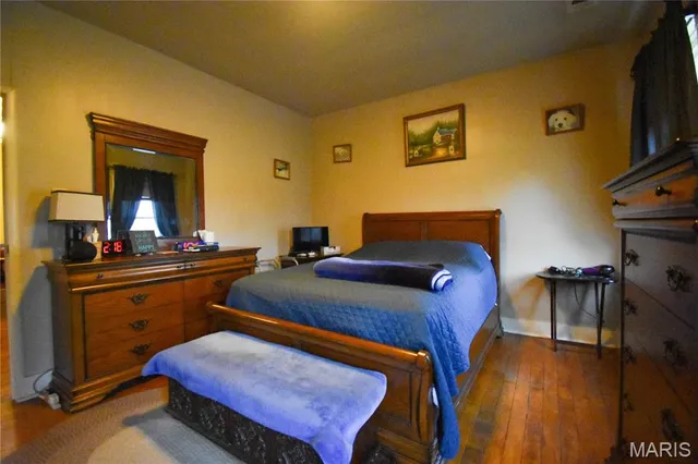 $70,000 | 200 West Garrison Street, Gillespie, IL 62033