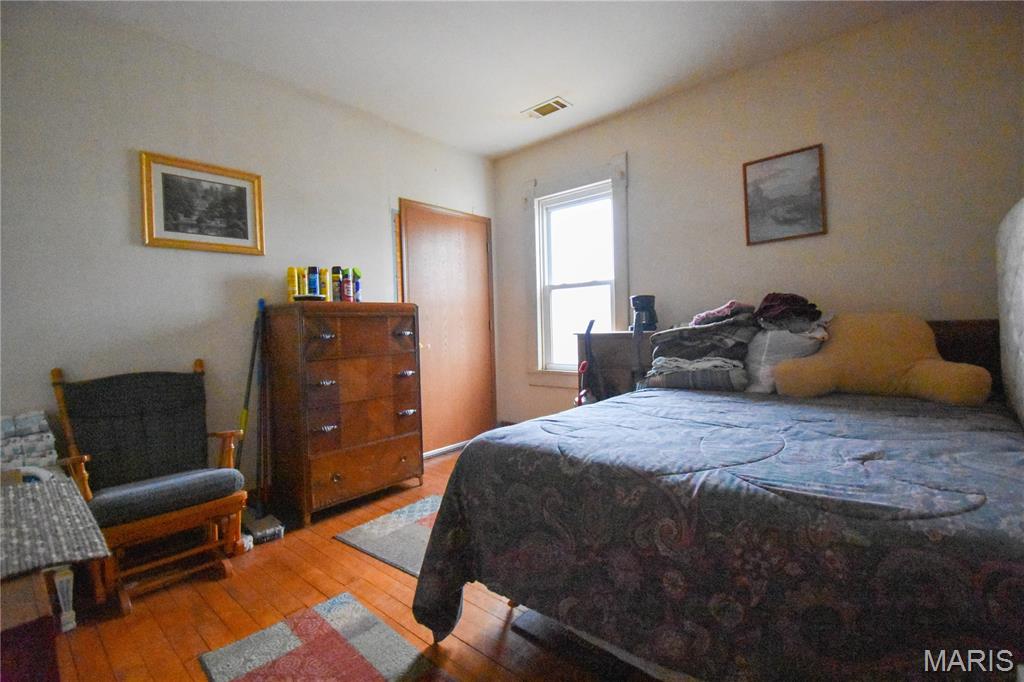 200 West Garrison Street Gillespie, IL 62033 - Photo 14 of 34