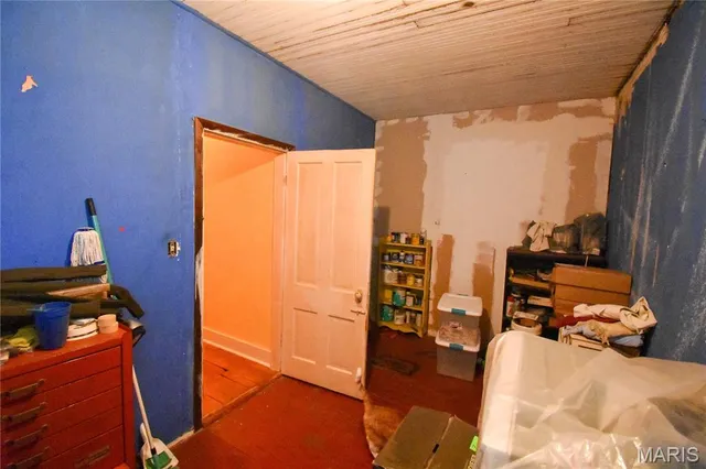 $70,000 | 200 West Garrison Street, Gillespie, IL 62033