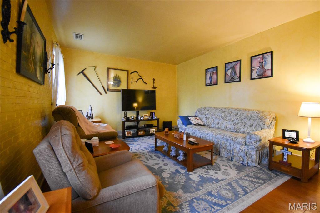 200 West Garrison Street Gillespie, IL 62033 - Photo 20 of 34