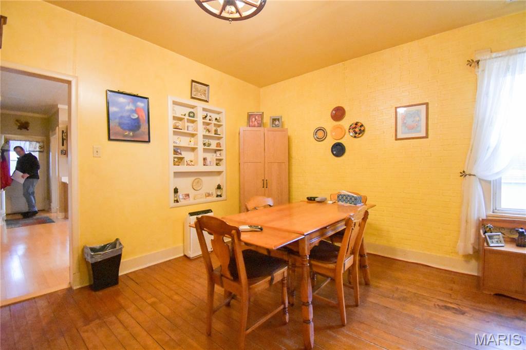 200 West Garrison Street Gillespie, IL 62033 - Photo 21 of 34