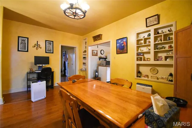 $70,000 | 200 West Garrison Street, Gillespie, IL 62033