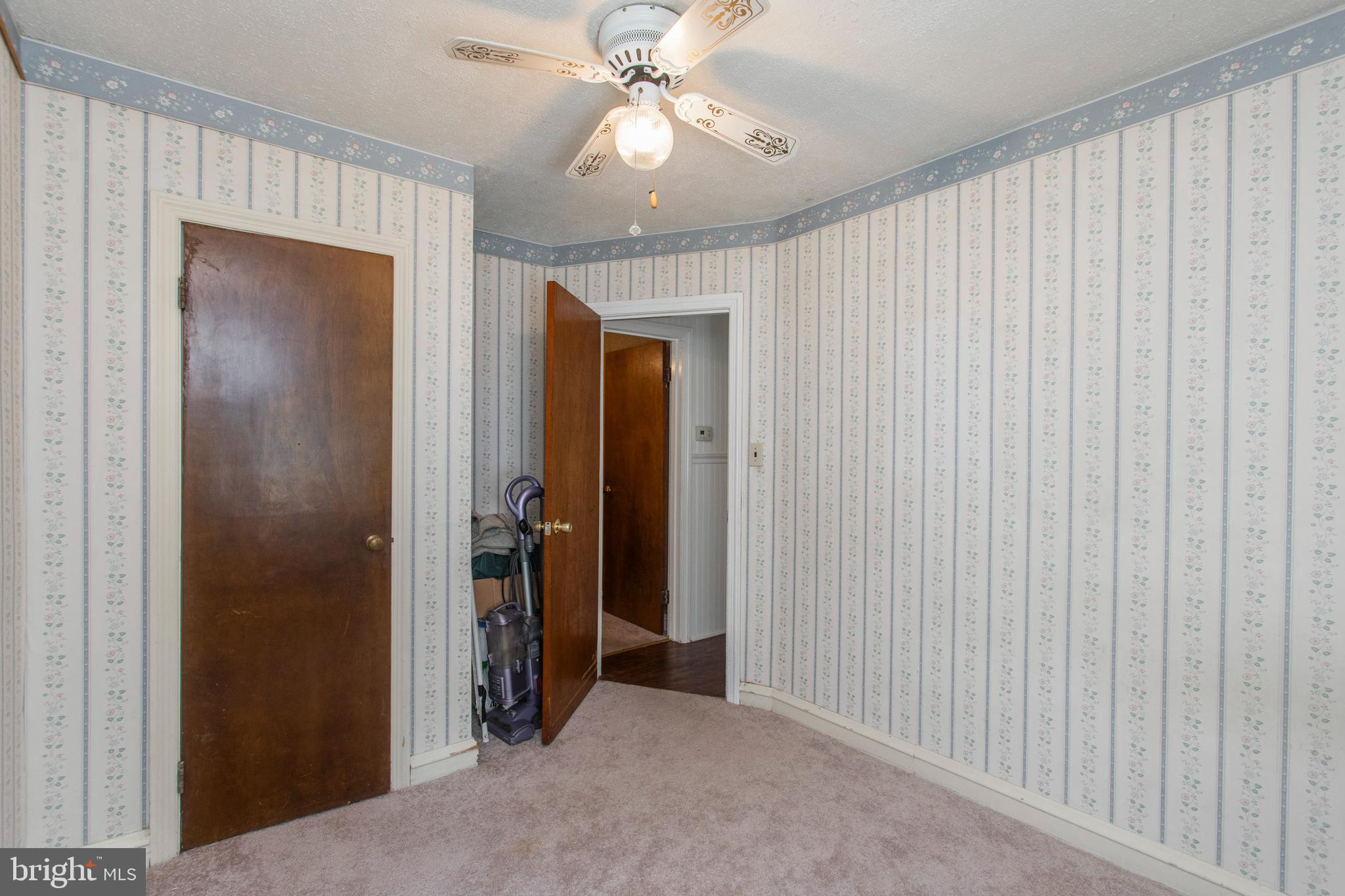 614 Meetinghouse Road Boothwyn, PA 19061 - Photo 20 of 49 2nd bedroom