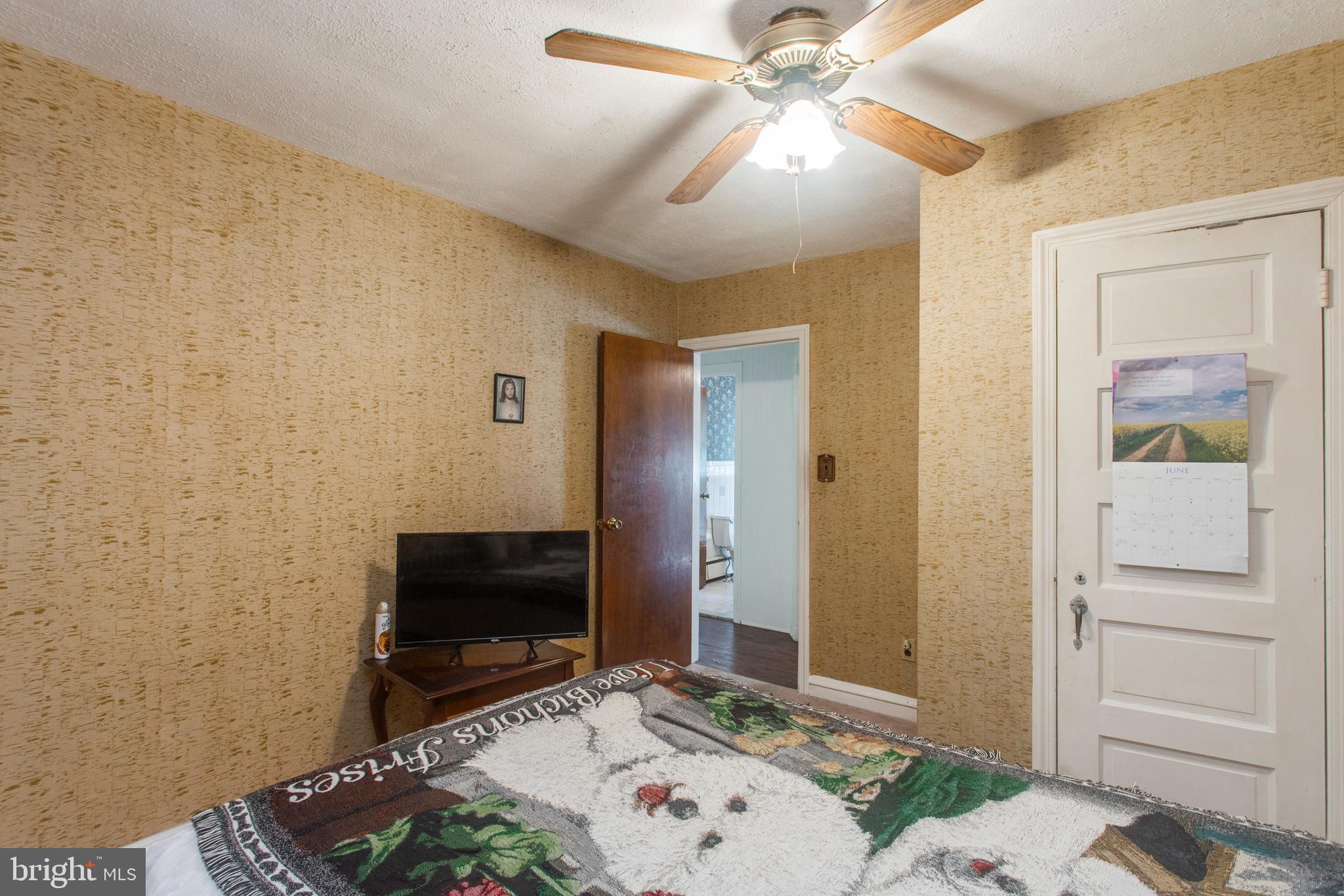 614 Meetinghouse Road Boothwyn, PA 19061 - Photo 21 of 49 3rd bedroom