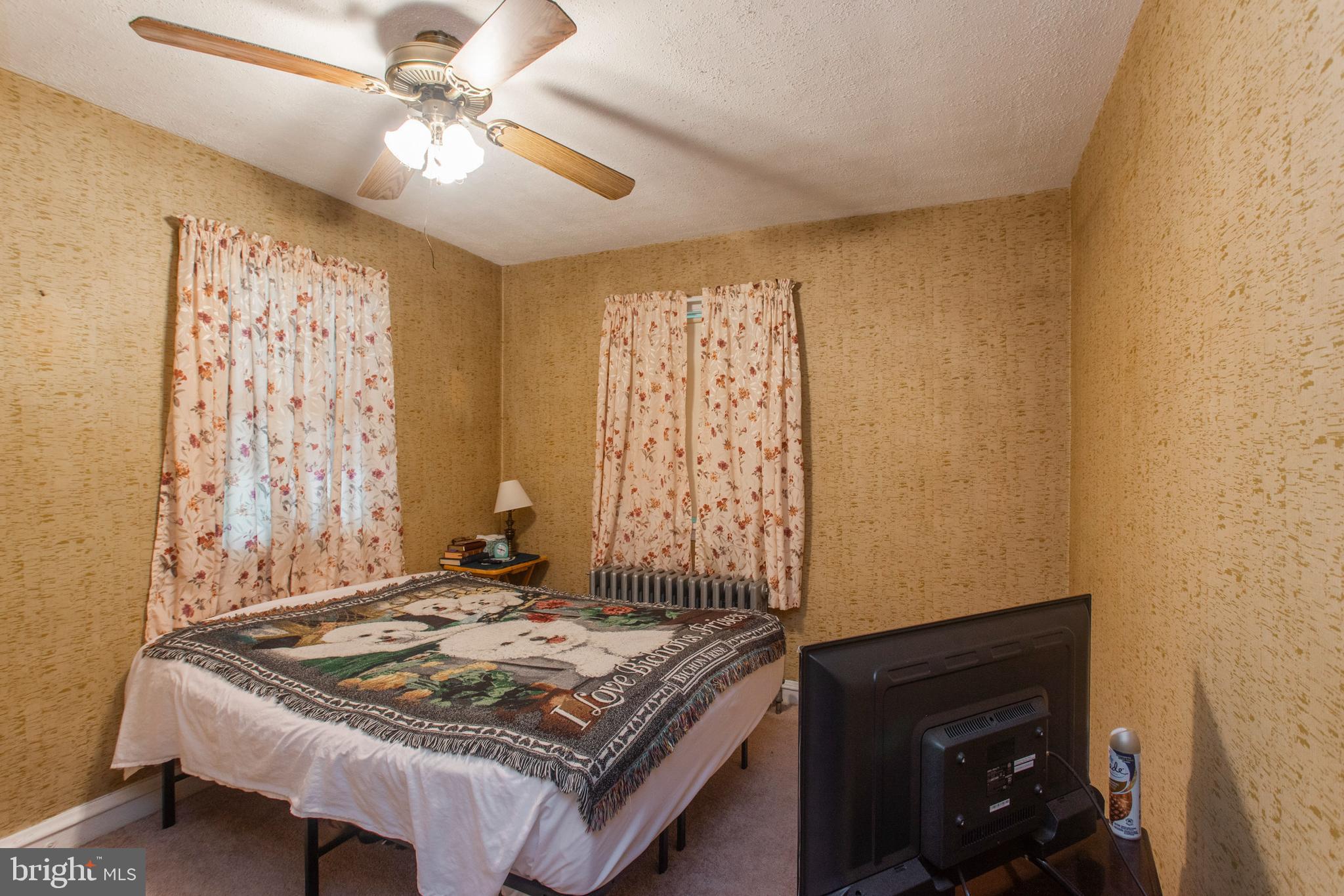 614 Meetinghouse Road Boothwyn, PA 19061 - Photo 22 of 49 3rd bedroom