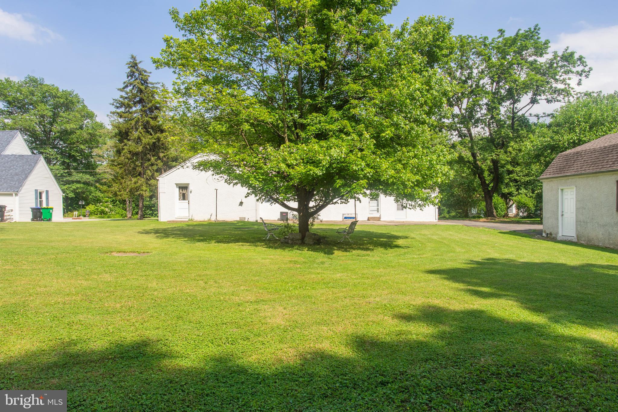 614 Meetinghouse Road Boothwyn, PA 19061 - Photo 7 of 49 Back yard