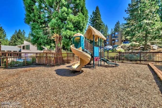 $686,000 | 205 Clubhouse Circle, Stateline, NV 89449