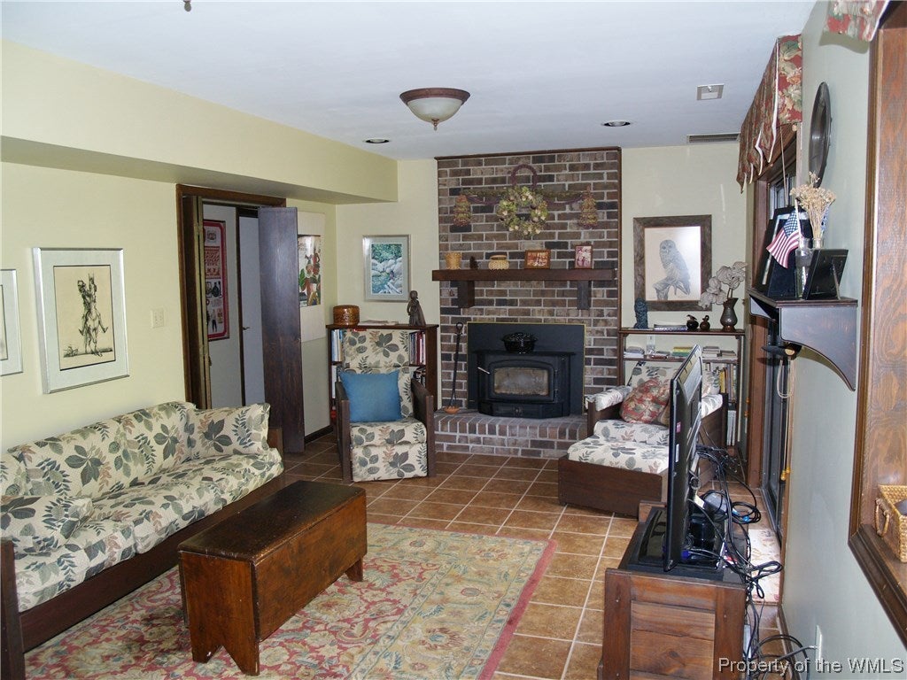 10116 Holly Forks Road Toano, VA 23168 - Photo 14 of 19 Gallery Image 14