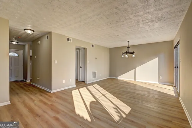 $2,300 | 288 Country Club Drive, Jonesboro, GA 30238