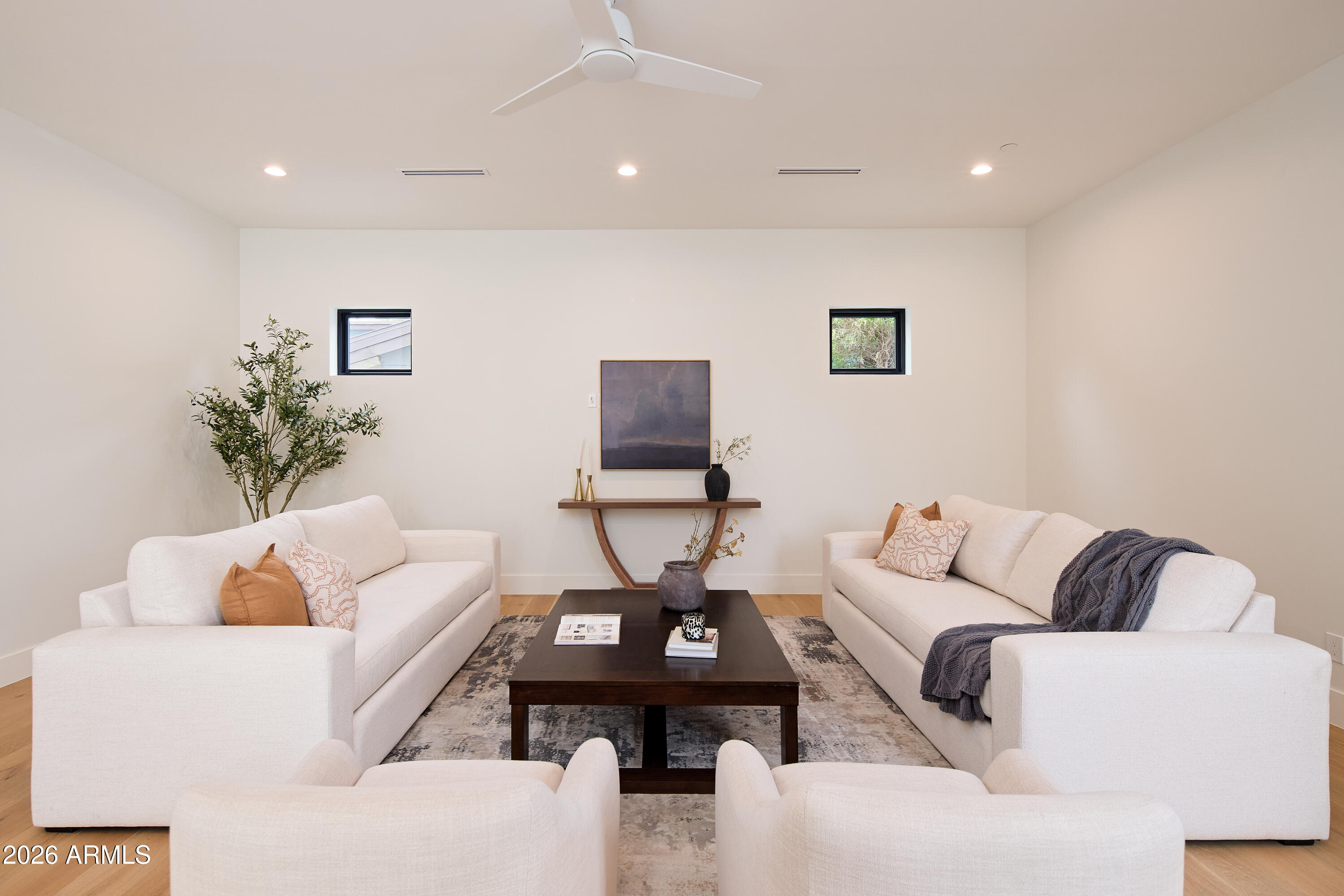 2901 East Pierson Street Phoenix, AZ 85016 - Photo 16 of 46 Family Room