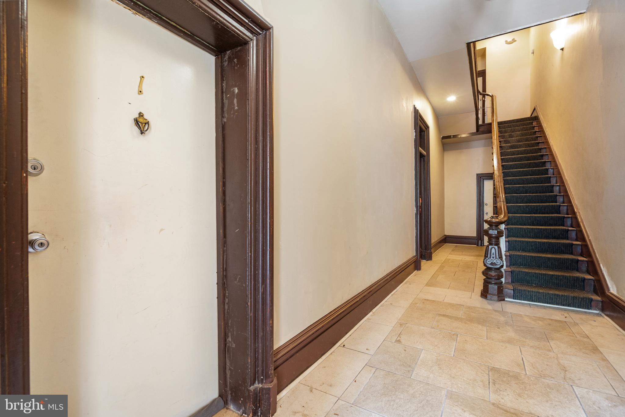 2304 Eutaw Place Baltimore, MD 21217 - Photo 5 of 105 Unit 1 Door