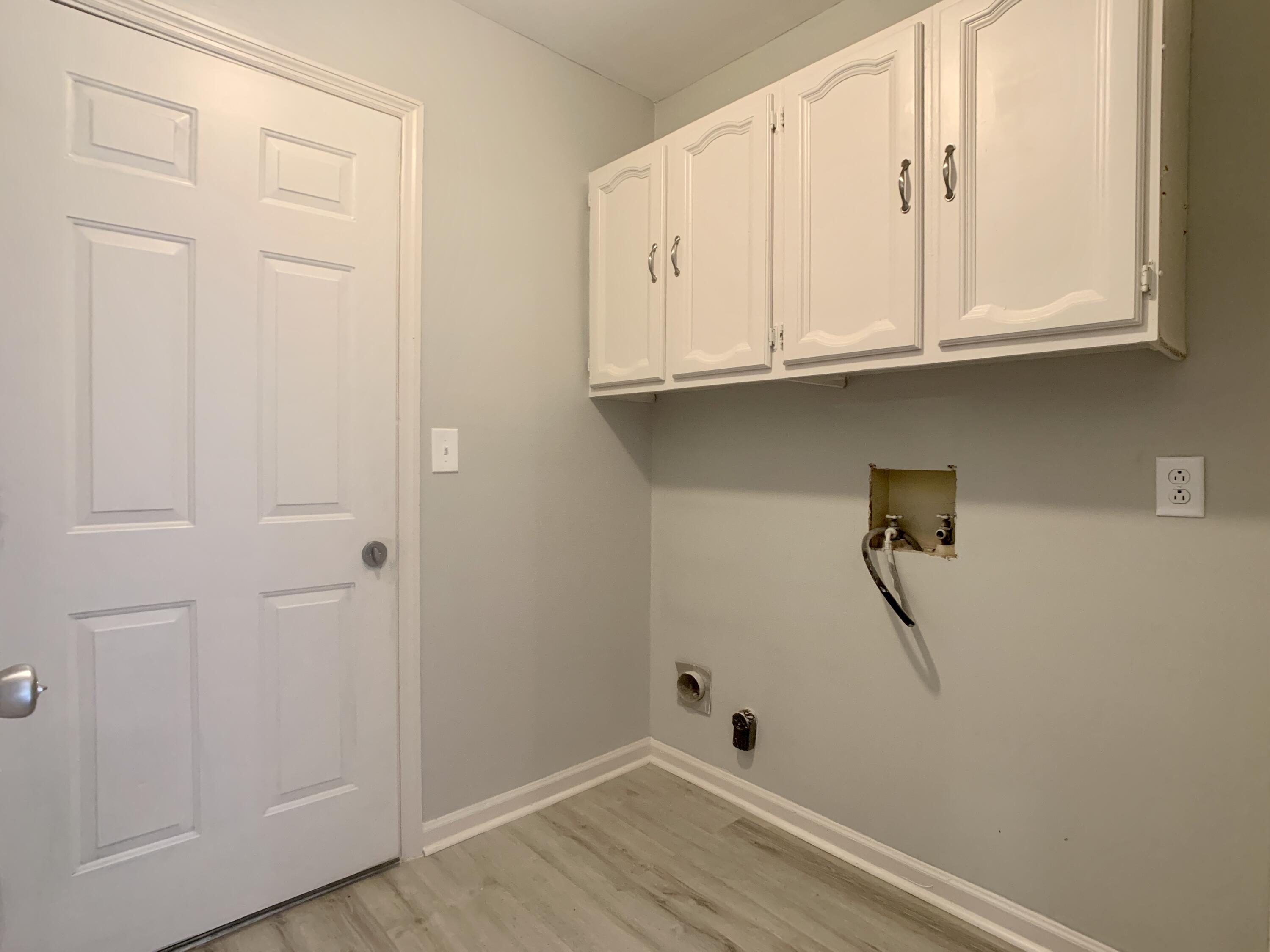 1744 Dogwood Road Charleston, SC 29414 - Photo 12 of 21 IMG_7275
