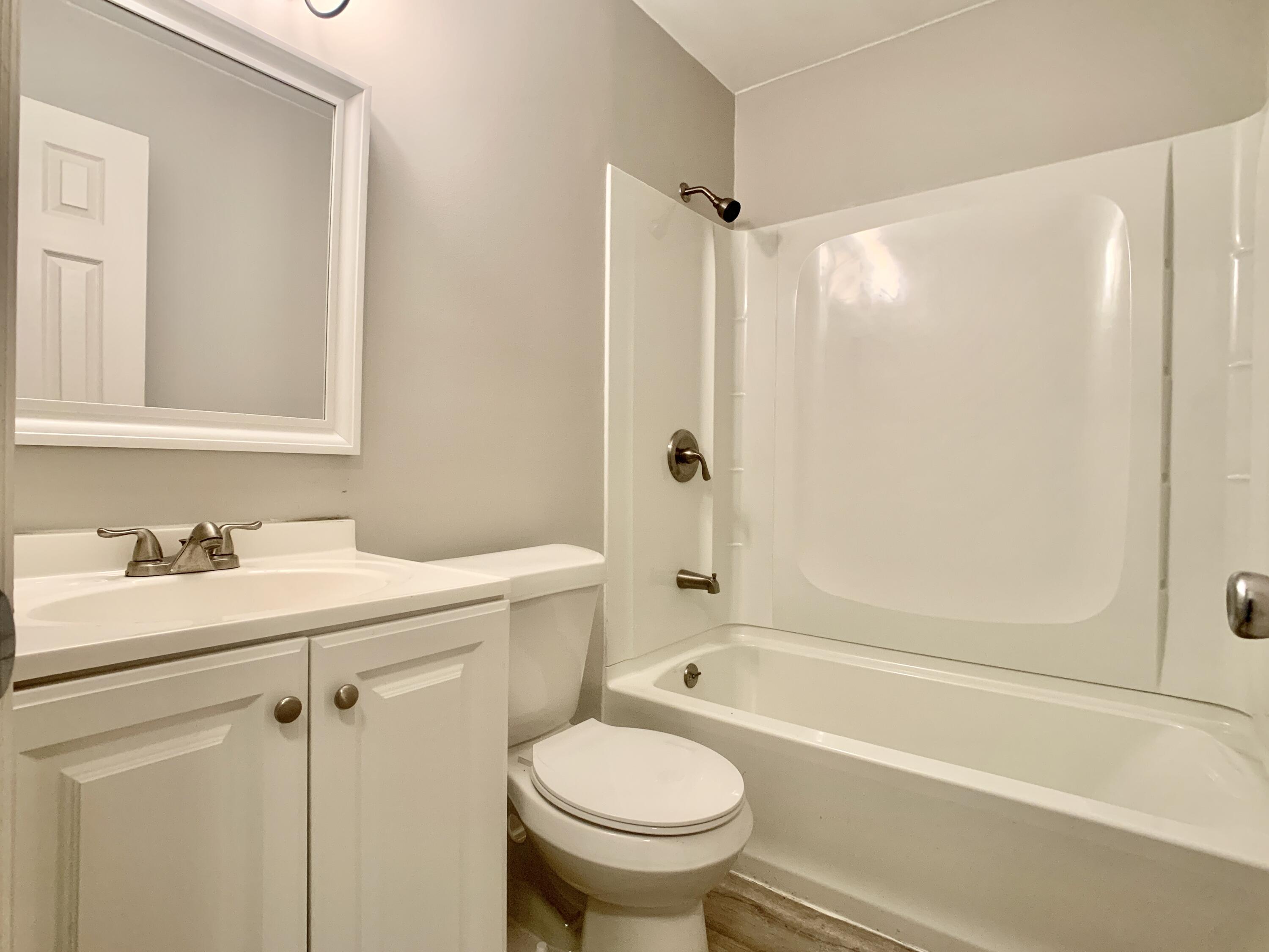 1744 Dogwood Road Charleston, SC 29414 - Photo 3 of 21 IMG_7281