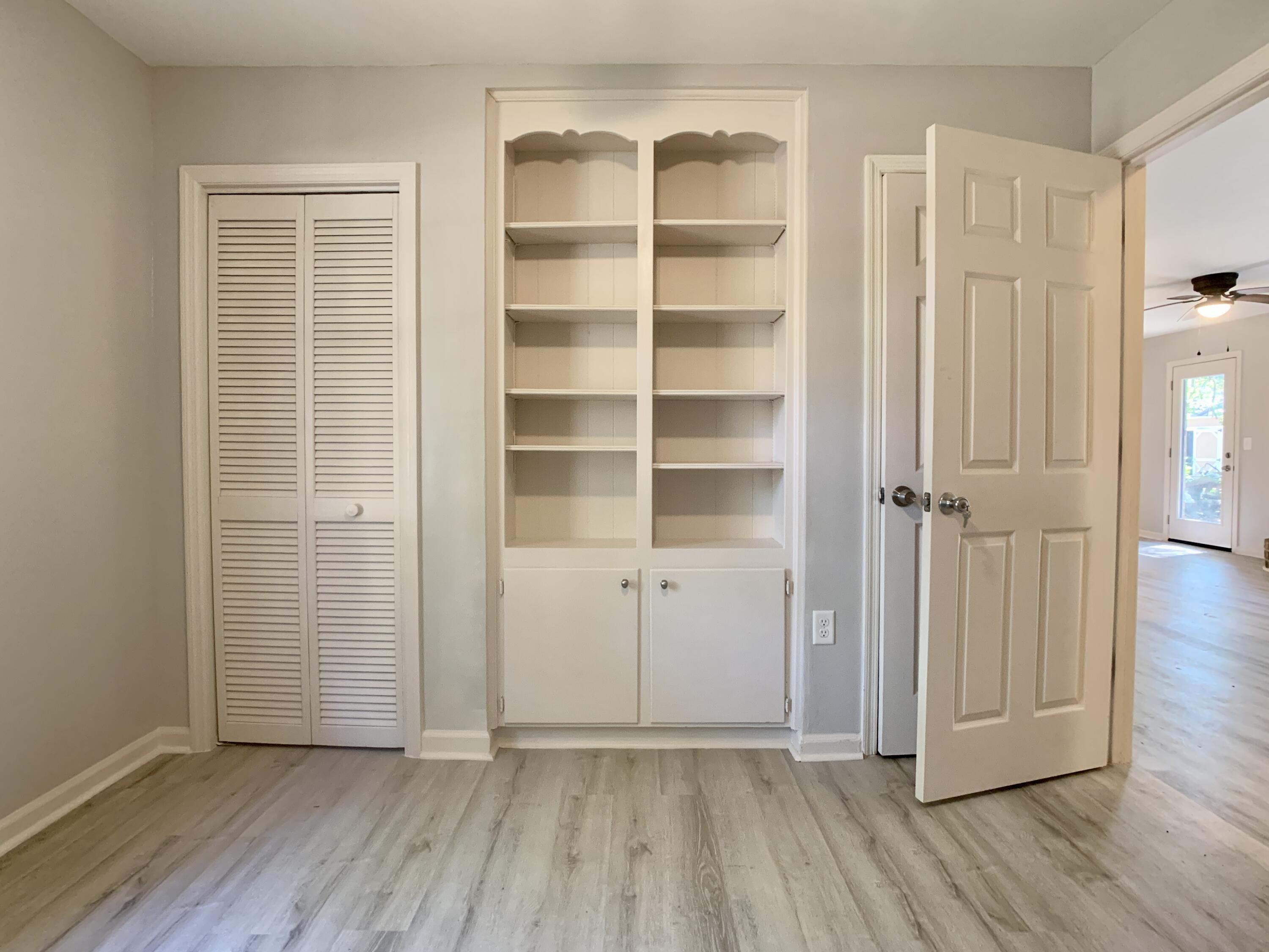 1744 Dogwood Road Charleston, SC 29414 - Photo 4 of 21 IMG_7272